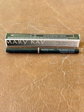 Mary Kay NEW Lip Liner Medium Nude